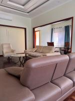 The Embassy - Bed and Breakfast Beira