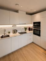 Luxury Apartment Gym, Cinema, work hub & Game Room - Chambres d'hôtes New Milton