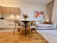 Vienna Garden Suites Imperial Terrace and AC - Bed and Breakfast Wenen