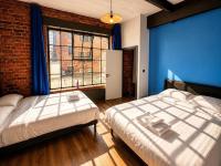 2BR Central Apt - Bars, Restaurants & Parking - Ferienwohnung Liverpool