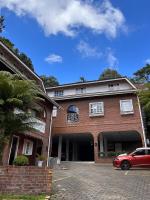 Apartamento 200m da Catedral de Canela! - Chambres d'hôtes Canela