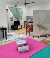 HOMESTAY MY HUT - B&B Merlimau