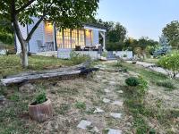 Casuta din Deal - Hilltop Boutique Cottage - B&B Curtea de Arges