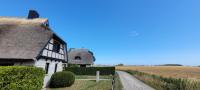 Reetdachhaus Laurin in Dranske - B&B Dranske