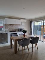 Vacation Home in Johnsonville 2BR & Free Parking - B&B Wellington