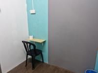 Single Room with Shared Bathroom