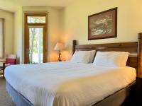 Suite mit Kingsize-Bett mit Whirlpool