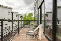 Downtown Luxury - 10 Beds & Free Parking - B&B Nashville