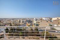 Central 2 BR Msida Home with Balcony & Panoramic Views - Bed and Breakfast Imsida