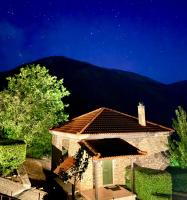Kalavryta Villa Nano with fireplace and next the Ski Centre - Ferienwohnung Kalávryta