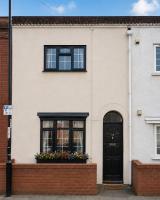 ENTIRE family home FREE parking STEPS from Xmas Market - B&B Southampton