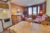 Résidence Grand Bois A - CONFORTABLE 2 PIECES, SKIS AUX PIEDS ET PROCHE DES COMMERCES MAE-2264 - Chambres d'hôtes La Tania