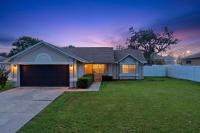 Palm Coast Getaway - Pool Grill 3Br - Bed and Breakfast Palm Coast