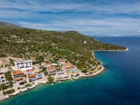Luxury Seafront Villa Croatia with Private Heated Pool - B&B Vinišće
