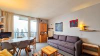 Résidence Vega - Studio lumineux · Proche des pistes et des commerces · Balcon MAE-1641 - Bed and Breakfast Magland