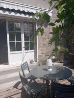 Gîte de France à Saint-Yrieix-le-Déjalat 3 épis - Gîte de France 4 personnes MAE-9234 - B&B Bru