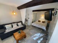 Résidence 665-bandol - Magnifique Rez de villa T1 bis à Bandol MAE-0974 - Chambres d'hôtes Bandol