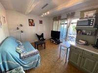 Résidence Marie Louise - Agréable appartement de 35m2 avec 4 couchages à Six Fours les Plages proche des plages MAE-9824 - Chambres d'hôtes Six-Fours-les-Plages
