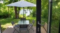 Tiny house nad rzeką - B&B Sambory
