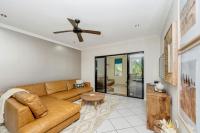 Apartment By The Harbour - Ferienwohnung Townsville