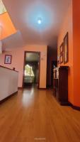 Residencia Familiar con Vista al Parque Colinar - Ferienwohnung Loja