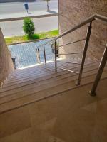 Appartement Élégant 2 Chambres, Balcon, Fibre, Climatiseur, IPTV & Parking privé à 5 min de la plage - Chambres d'hôtes Tanger