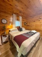 Campfire Cabin, Red River Gorge, KY, River Access & Views - B&B Stanton