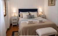 BIENVENIDOS a CASA PINO CENTRO - Bed and Breakfast Logroño