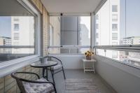 Free Parking & Private Balcony - Chambres d'hôtes Tampere