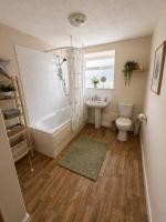 Cartref 2 Double Bed Apartment Nebo Dogs Welcome - Chambres d'hôtes Amlwch