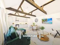 NEW Artisan Apartment by Signature Stays - Modern - Spacious - Parking - B&B Cheltenham