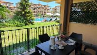 Kaliakria 76 - Ground floor with a Pool View - Bed and Breakfast Topola