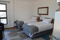 Double or Twin Room with Sea View