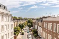 Double room in London Penthouse Homestay - Bed and Breakfast Londen