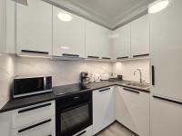 Marina Pearl Luxury Riverside Apartment with parking and terrace - B&B Budapest