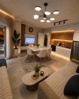 Tushemisht Serenity Lake View - Bed and Breakfast Pogradec