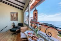 Ancienne Mairie Vieux Village Roquebrune 3 bedroom apartment - Chambres d'hôtes Roquebrune-Cap-Martin