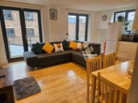 Stylish Hoxton 2 Bedroom 2 Bathroom Apartment Near Old Street & Shoreditch Sleeps 6 - B&B Londres