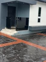 Daprem Luxury Studio Apartments - Chambres d'hôtes Uyo