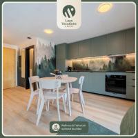 Freestyle Alpine Design-Studios - Pool, Parking & Balcony in Center Laax by BlueHills Vacations - B&B Laax