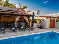 Holiday House Renata - Ferienwohnung Kutina