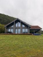 Olden Fjord Villa - B&B Olden