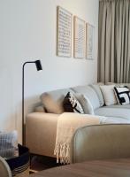 Coastal Luxe - Dobrota 2BR with Ocean View Pool - Bed and Breakfast Dobrota