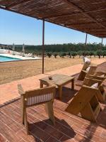 Herdade dos Calvinos, Monte 2 - Alandroal - Bed and Breakfast Parreiras
