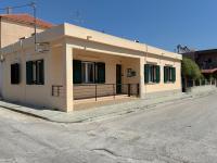 Authentic Greek Garden House in Central Xylokastro - Chambres d'hôtes Xylókastro