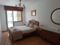 Curros Enríquez - B&B La Cañiza