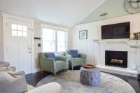 Beautiful Home Walk to Water Dog Welcome - B&B Yarmouth