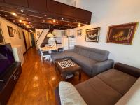 Upscale Live-In Apartment - B&B Sveti Stefan
