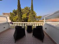 Upscale Live-In Apartment - B&B Sveti Stefan