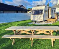 Sunshine Caravan - Private & Self-Contained, 250m from Hospital - B&B Tauranga